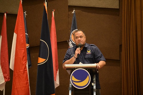 Mantan Bupati Inhu, Yopi Arianto Ditunjuk Jadi Sekretaris NasDem Riau - Pekanbaruexpress