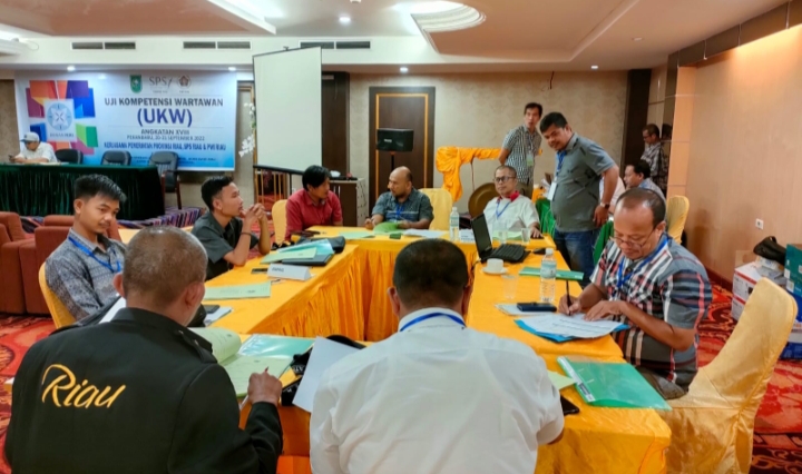 PWI Riau  Gelar UKW Angkatan XXI  Tanggal 16-17 Mei di Pekanbaru - Pekanbaruexpress