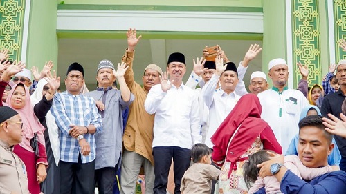 283 Calon Jamaah Haji Rohil Diberangkatkan ke Asrama Haji 