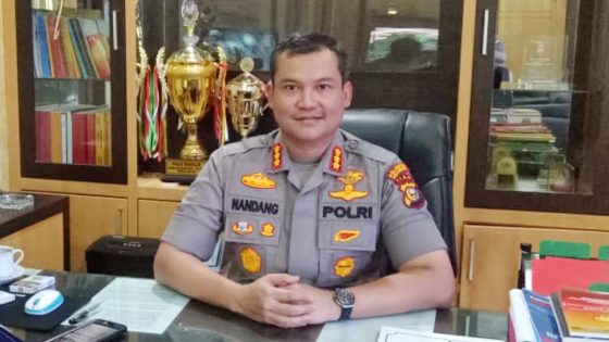 Bripka Andry, Anggota Brimob Riau Menyerahkan Diri ke Polda Riau - Pekanbaruexpress