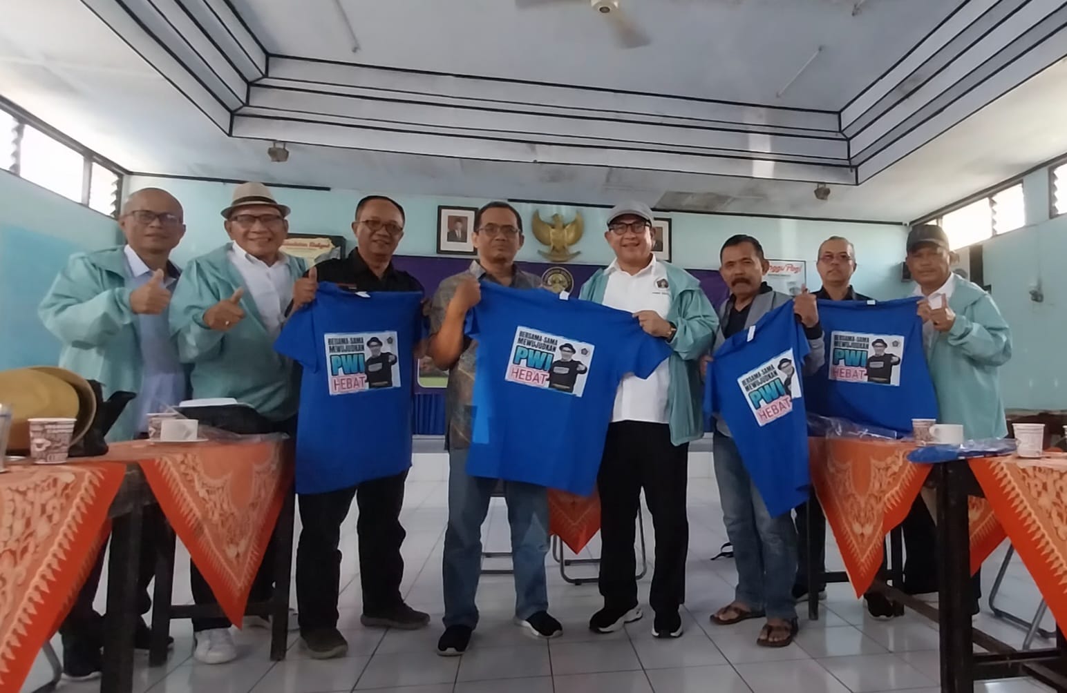 Jelang Kongres, Calon Ketum PWI Zulmansyah Sekedang Silaturahmi ke Pulau Jawa dan Sulawesi - Pekanbaruexpress