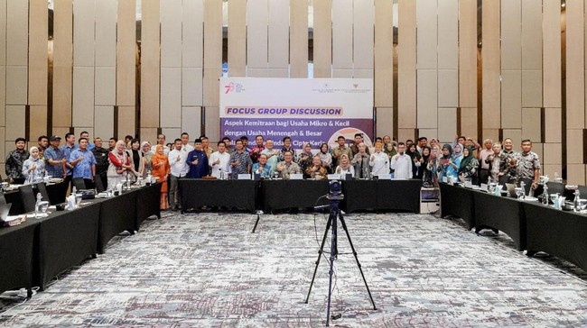 Satgas UU Cipta Hasilkan 9 Rekomendasi dalam FGD di Batam - Pekanbaruexpress