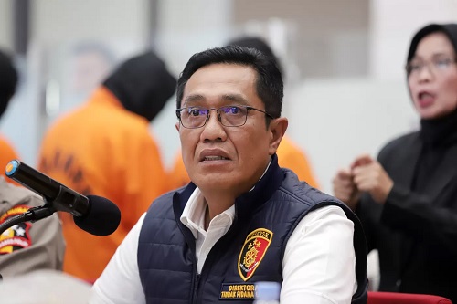 Batal Diperiksa, Rocky Gerung Meminta Penundaan Pemeriksaan