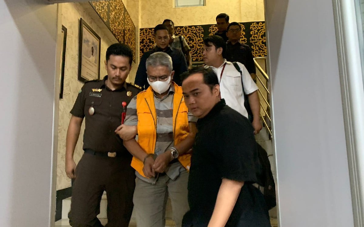 Direktur PT ZES Ditahan dalam Dugaan Korupsi Penyertaan Modal PT BSP - Pekanbaruexpress