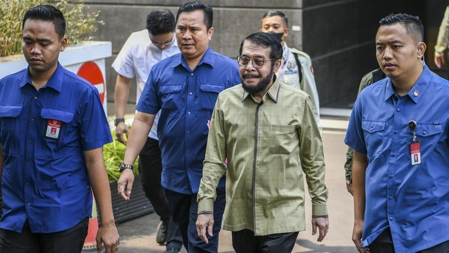 Usai Dicopot dari Ketua MK, Anwar Usman : Jabatan Milik Allah 