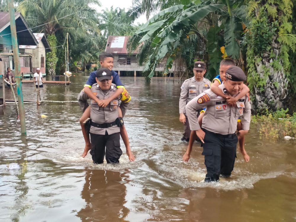  Banjir Dua Dusun di Rohil, 167 KK Terpaksa Mengungsi