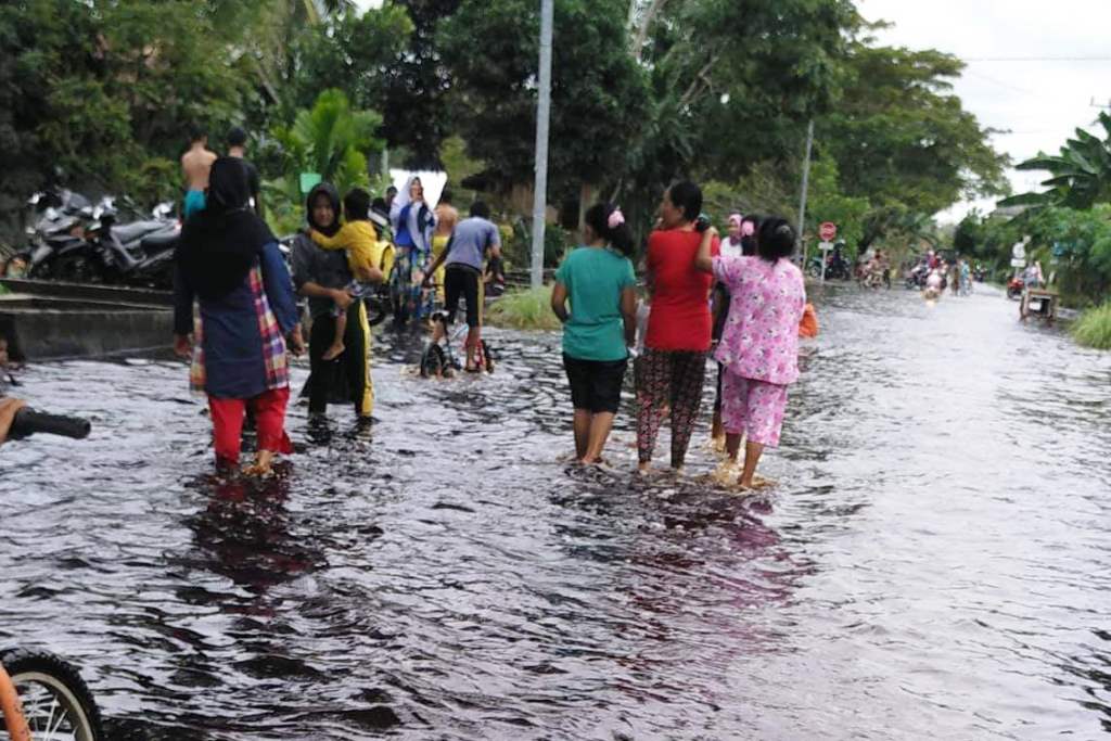 Banjir Melanda Lima Kabupaten di Riau 