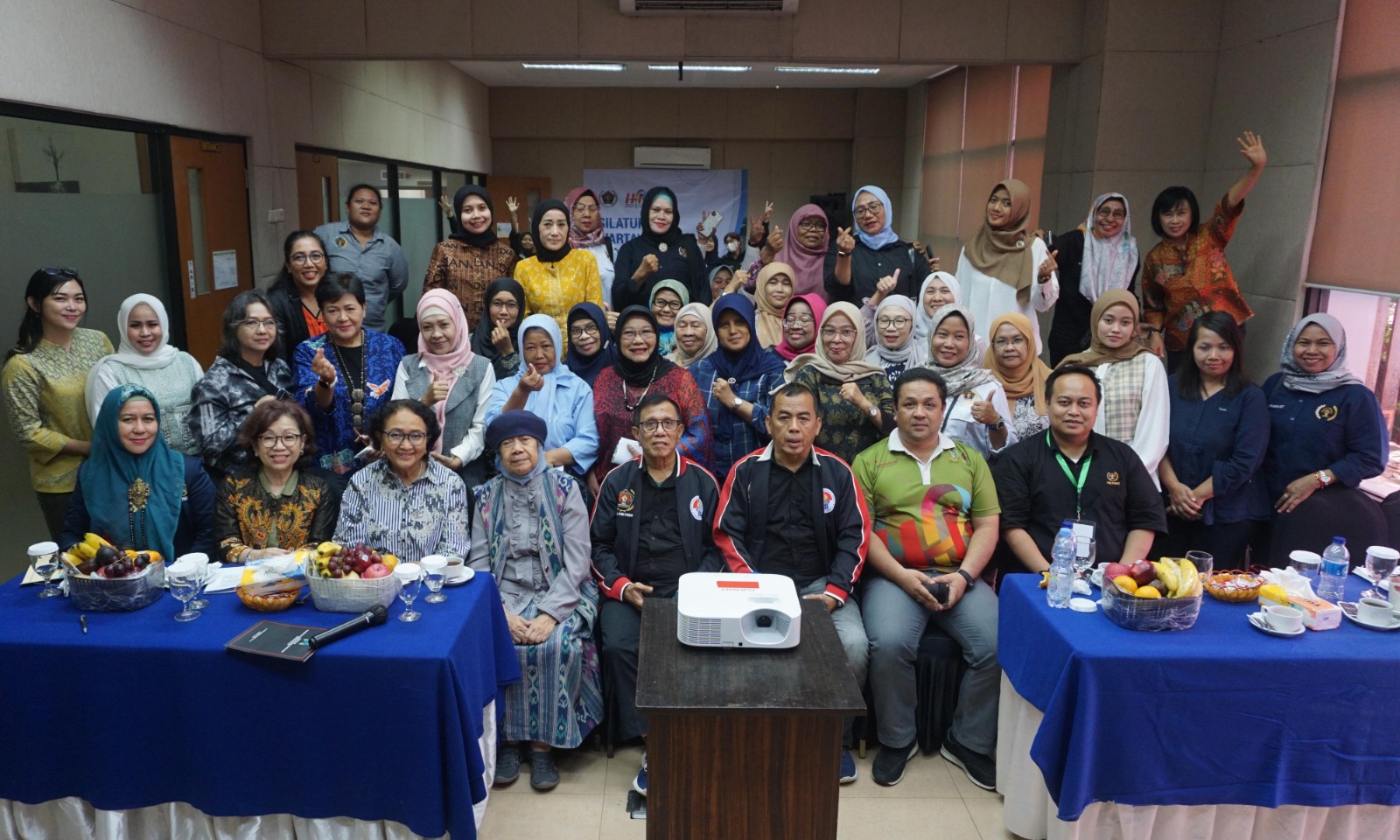 Pertama Kali, Silaturahmi Wartawati PWI di Indonesia Diadakan