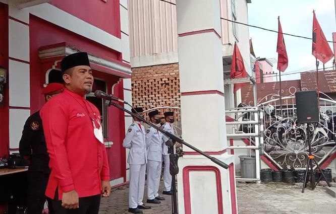 Kalahkan Golkar, Diprediksi Ketua DPRD Riau Bakal Direbut PDIP di Pemilu 2024