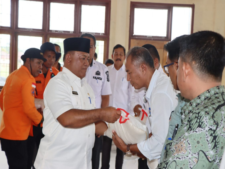 Bantuan Banjir, Pj Sekda : Pastikan Tidak ada Masyarakat yang Kelaparan