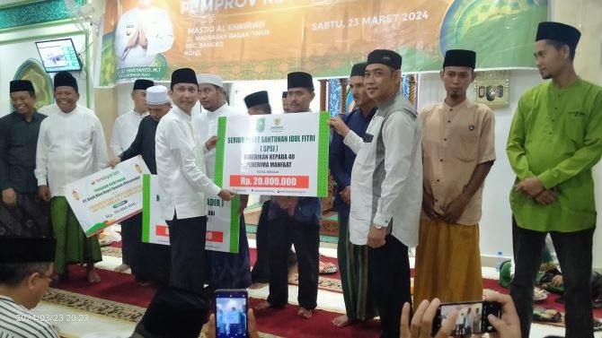 Pemprov Riau Sudah Transfer Dana Honor Guru Bantu ke Pemda Kampar