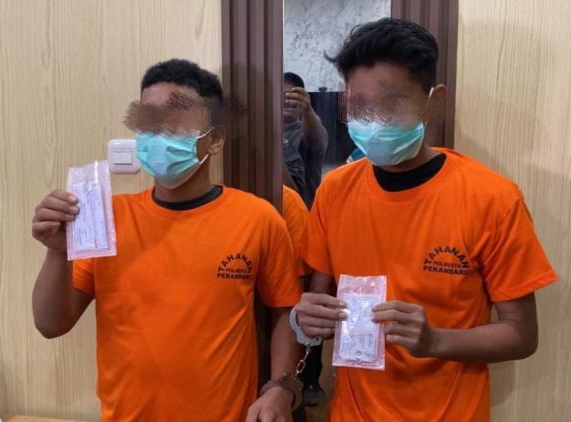 Polresta Pekanbaru Sita 14 Paket Sabu dari Dua Pengedar di 