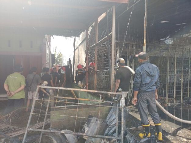 Tiga Ruko di Selatpanjang Terbakar, Warga Dikejutkan Bunyikan Ledakan
