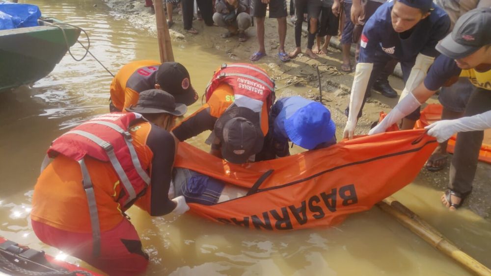 Tengelam, Nelayan Zakaria di Inhu Ditemukan Meninggal Dunia