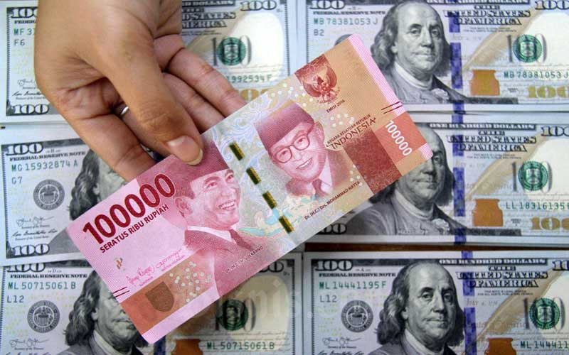 Akhir Pekan, Rupiah Anjlok ke Rp16.301 per Dolar AS 