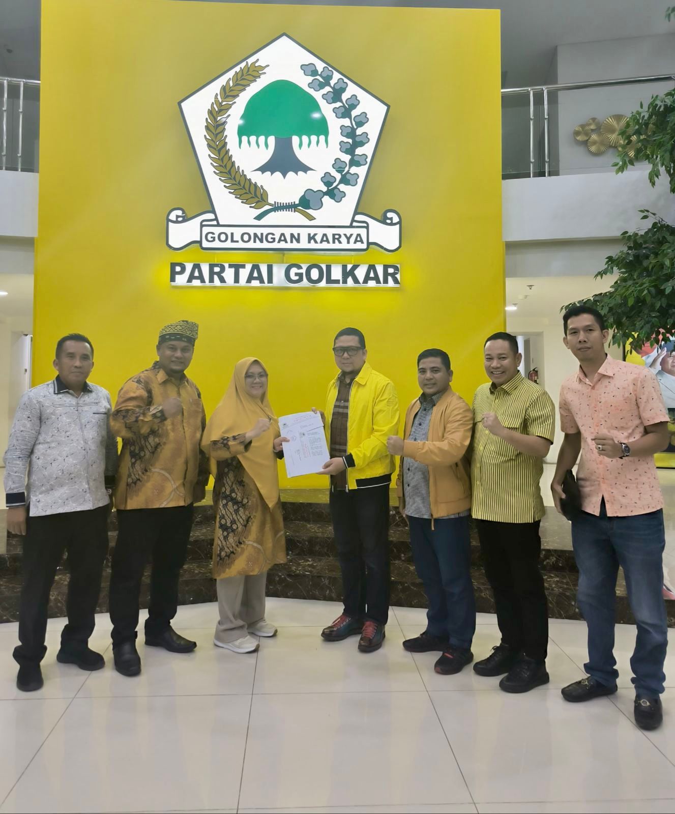 Afni-Syamsurizal  Resmi Didukung Golkar di Pilkada Siak
