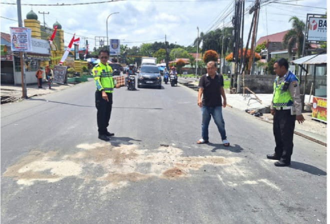 Tabrakan Beruntun,  Ojek Online Grab Tewas Ditabrak Pengendara Avanza