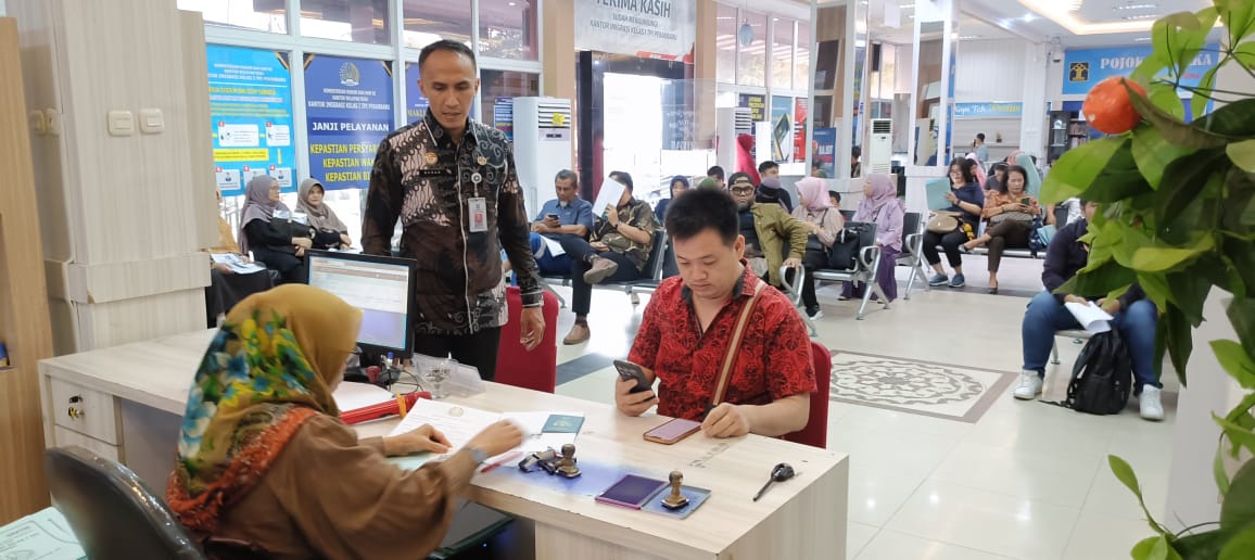 Imigrasi Kelas 1 TPI Pekanbaru Menuju WBBM, Baharudin: Pelayanan ke Masyarakat Prioritas Kami