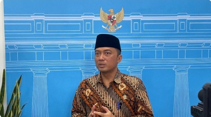 Mensesneg Janji Cari Solusi atas Pencabutan ID Pers Jurnalis CNN Indonesia