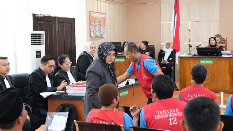 Bupati Siak Penuhi Janji ke Masyarakat Jadi Saksi di  Sidang Konflik Tumang 