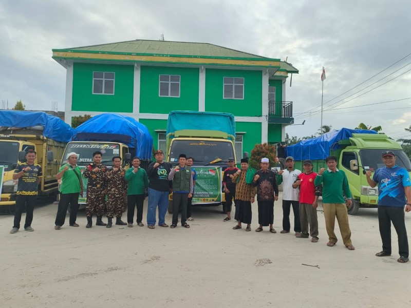 Puluhan Truk dari Siak Bertolak untuk Korban Bencana Sumatera