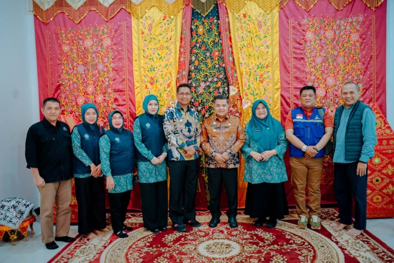 Pemkab Rohil Tegaskan, Perjalanan Wabup ke Sumbar Pakai Dana Pribadi