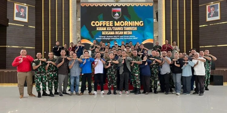 Pangdam Tekankan Profesionalisme Media Jaga Stabilitas Riau