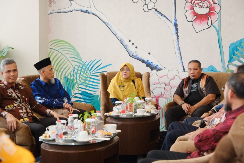 Kapolda Riau Sebut Bupati Siak sebagai Mentor dalam Isu Lingkungan