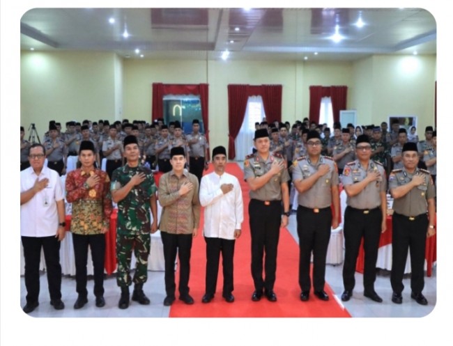 Bentuk Dukungan Sinergi, Ketua DPRD Kampar Hadiri Safari Ramadan Polda Riau di Polres Kampar