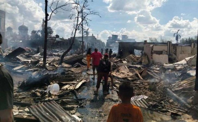  Kebakaran Mengamuk di Pulau Kijang, 80 Rumah Ludes dalam Hitungan Jam