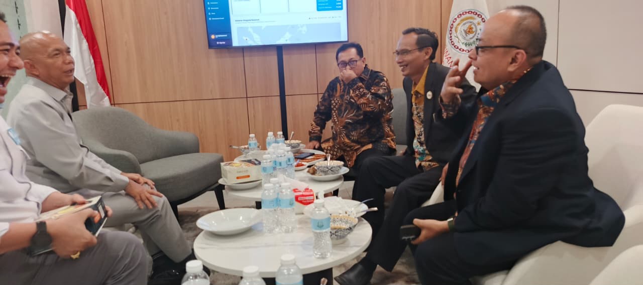 SMSI dan ABPEDNAS Perkuat Sinergi Nasional untuk Publikasi dan Pengawasan Pembangunan Desa - Pekanbaruexpress