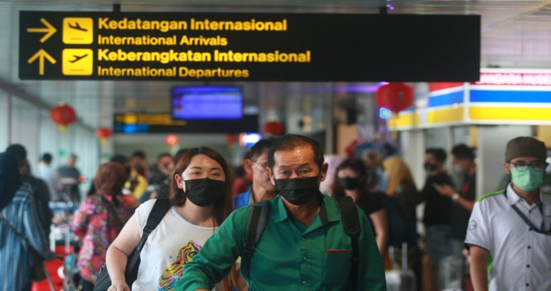 Satgas Covid Terbitkan Aturan Karantina dari Luar Negeri 10-14 Hari