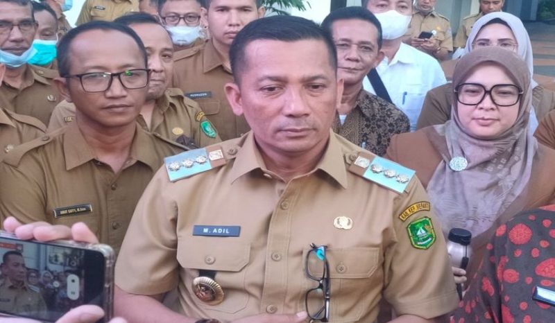 Bupati dan 25 Pejabat Meranti Ditangkap KPK - Pekanbaruexpress