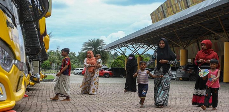 Pengungsi Rohingya Aceh Tiba di Pekanbaru