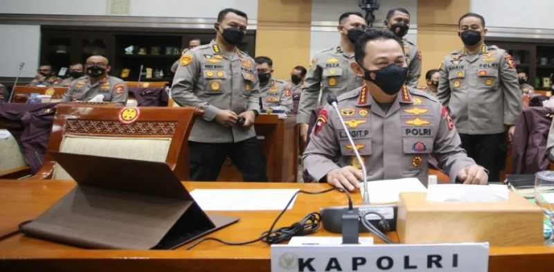 Jenderal Listyo Minta Maaf ke Masyarakat Dihadapan Anggota Komisi III - Pekanbaruexpress