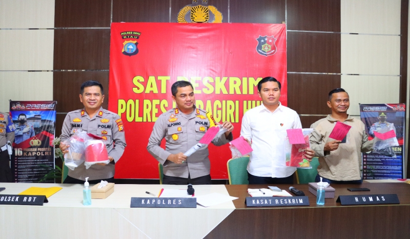 Sadis, Alasan Sakit Hati Ibu dan Bayi Dibunuh Secara Sadis  
