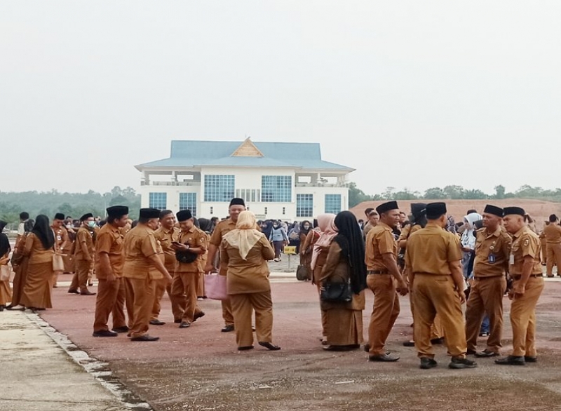 ASN Pemko Diminta Patuhi Aturan Libur Lebaran - Pekanbaruexpress