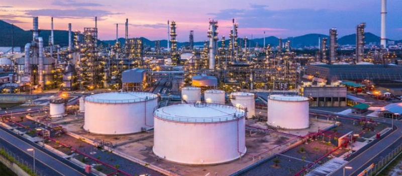 5 Fakta Kilang Minyak Balongan Pertamina yang Meledak