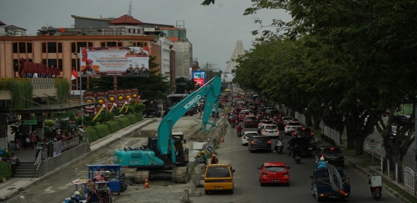 Penyelesaian Perbaikan Jalan Bekas Galian Proyek Ipal di Pekanbaru Digesa