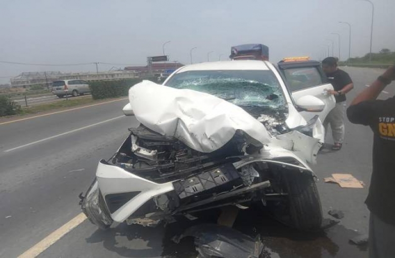 Duka Mendalam, Mobil Rombongan Aktivis Asal Pelalawan Kecelakaan di Tol Serang Banten Â Â 