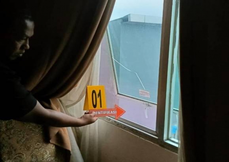 Ortu Asik Karoeke, Bocah 3 Tahun Ditinggalkan Tidur 