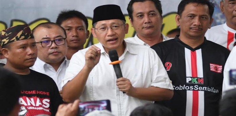 Demi Rangkul Anas Urbanigrum, Gede Pasek Siap Lepas Jabatan Ketum PKN  - Pekanbaruexpress