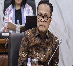 Dari Lembah Minang ke Istana Negara: Kisah Perjalanan Dony Oskaria